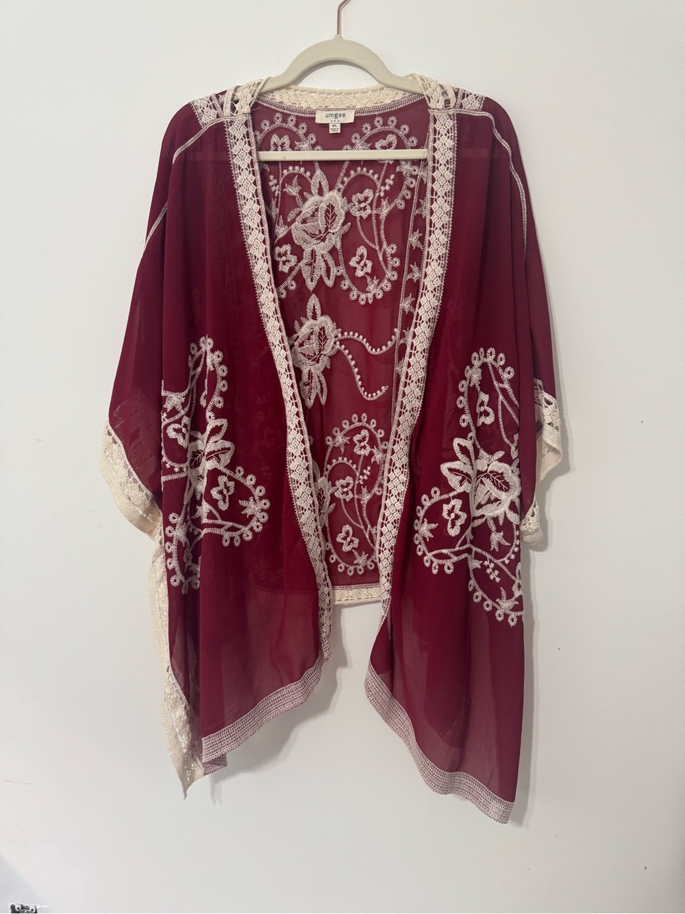 UMGEE UMGEE Embroidered Kimono